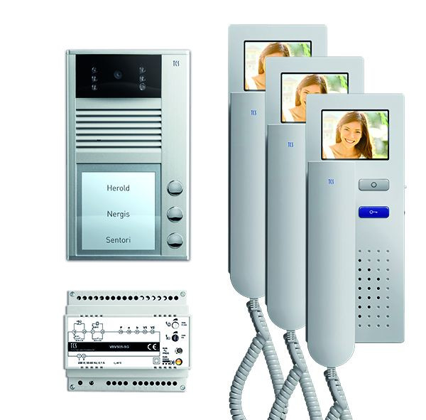 Videocitofono TCS: pack AP V2D per 3 unità abitative, con posto esterno AVC 3 pulsanti suoneria, 3x videocitofono IVH4222, alimentazione, PVC2430-0010