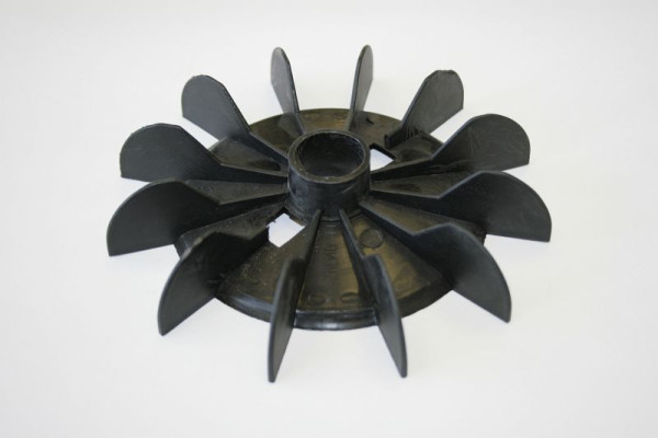 Pale del ventilatore ELMAG in PVC, Ø esterno: 160 mm, BØ 24 mm, nere per motore 4PS MEC 100, adatte per BERNER COMP. 10/100/360 Art. 48905, 9010815