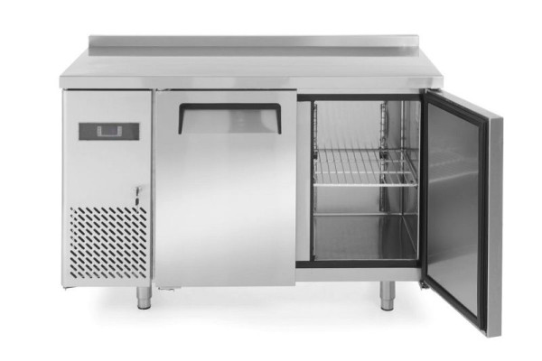 Tavolo refrigerato Arktic, due porte Kitchen Line 220 L - 166 L, 0/8˚C - 230V / 300W - R600a - 1200x600x850 mm, 233344