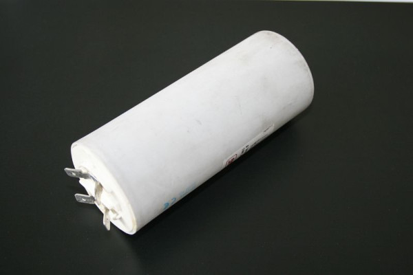 Condensatore ELMAG 60 mF per BOY 460, 4 collegamenti a spina, lunghezza: 120 mm, Ø 50 mm, 9201287